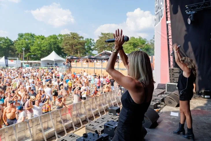 Wil je vandaag nog naar Legacy Festival? Veel succes… Wil je vandaag nog naar Legacy Festival? Veel succes…